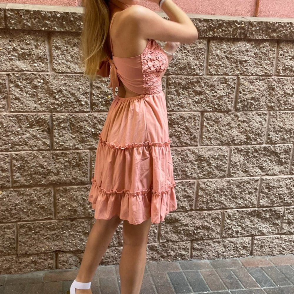 SIZE SMALL PEACH LACE DRESS